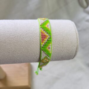 Bracelet tissé ton vert acidulé