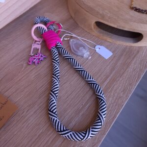 Dragonne pour téléphone à Coques